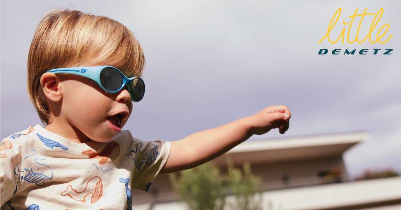 Lunettes de soleil pour bébés ajustable derrière la tête qui tiennent bien