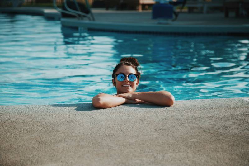 Comment faire des lunettes de piscine à la vue pour mon été 2025