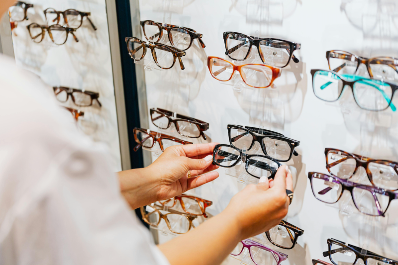 Trouver une seconde paire de lunettes vers bordeaux 